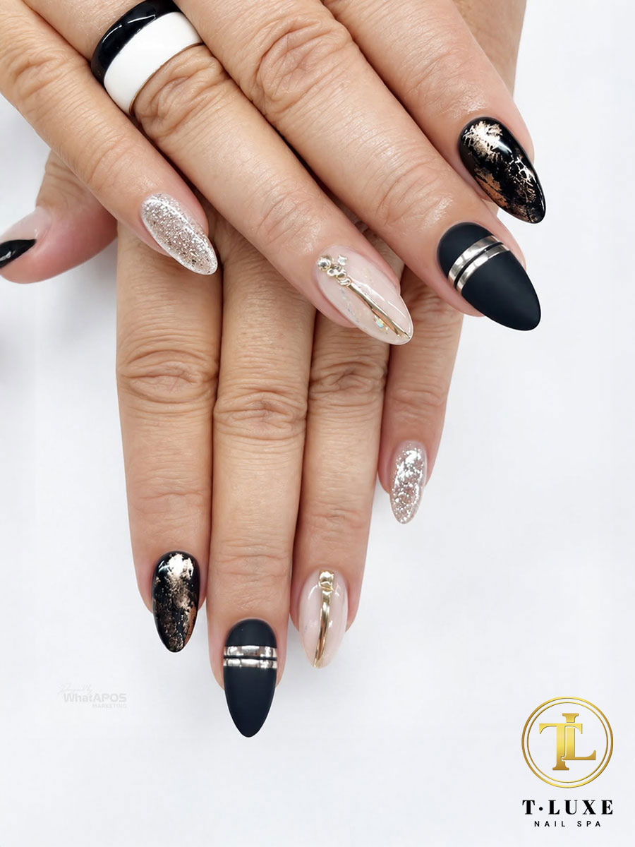 T LUXE NAIL SPA
